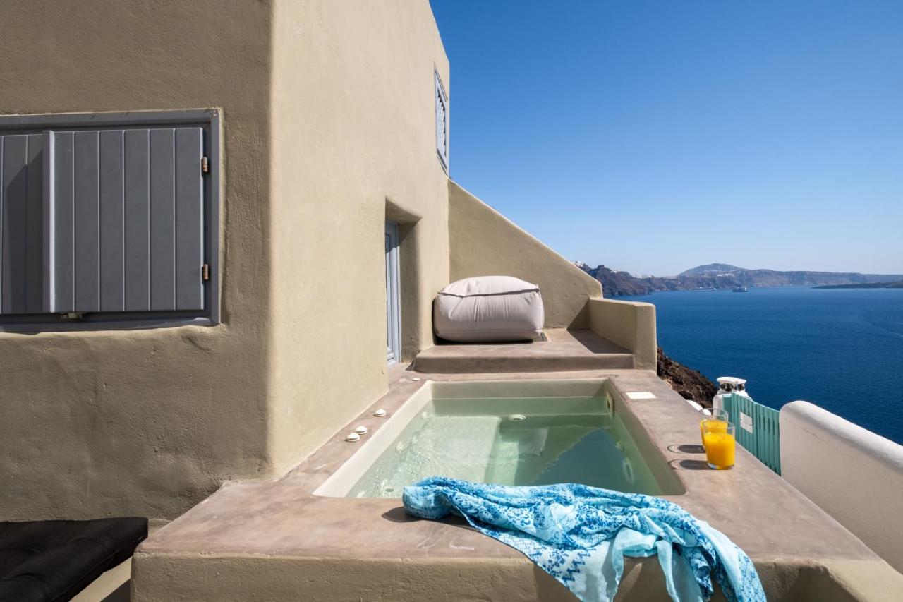 Santoroia Luxury Suites By Caldera Houses 외부 사진