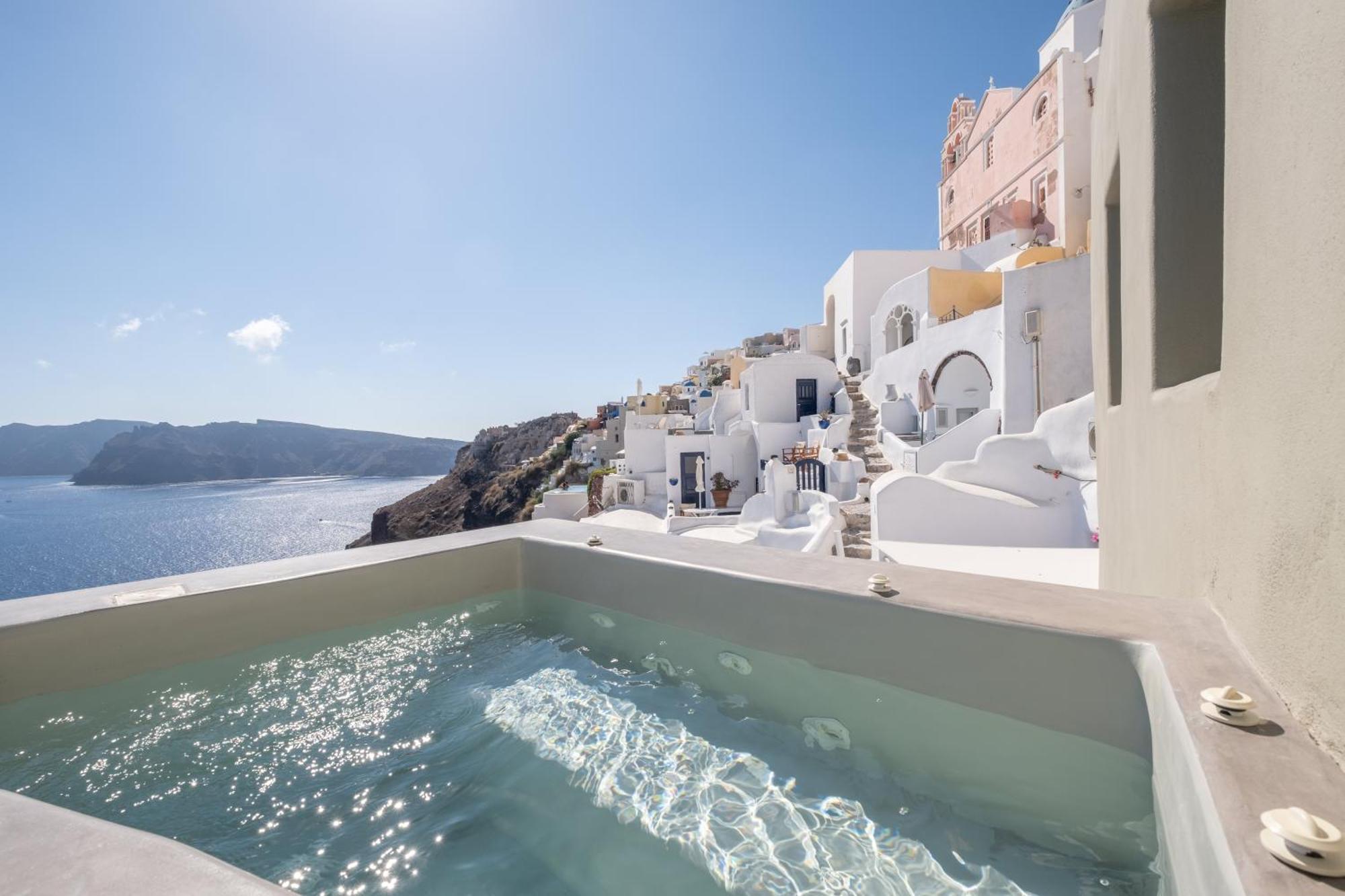 Santoroia Luxury Suites By Caldera Houses 외부 사진